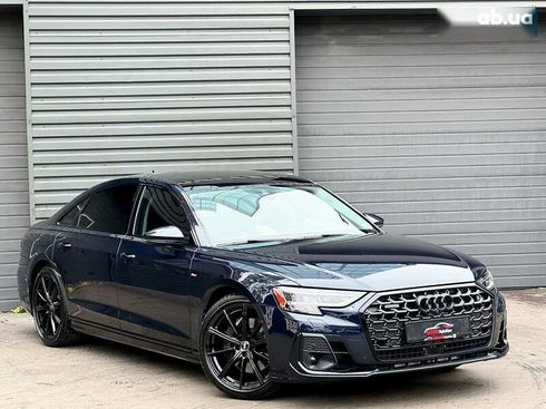 Audi A8 2022 - фото 5