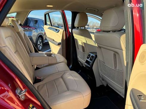 Mercedes-Benz GLE-Class 2018 - фото 29