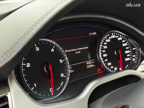 Audi A8 2016 серый - фото 21