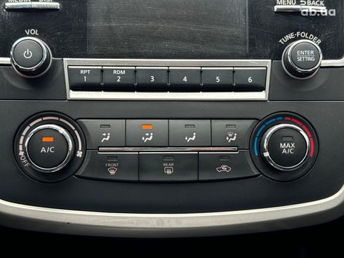 Nissan Altima 2018 белый - фото 34
