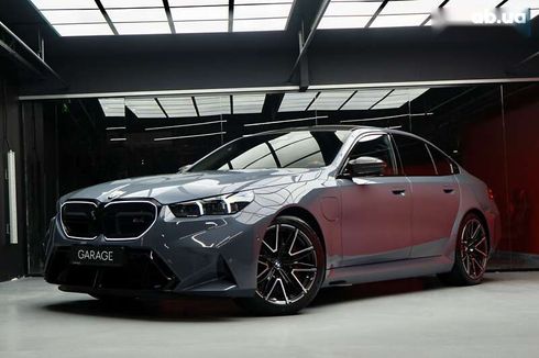 BMW M5 2025 - фото 3
