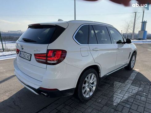 BMW X5 2015 - фото 11