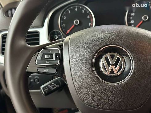 Volkswagen Touareg 2011 - фото 24