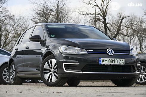 Volkswagen e-Golf 2020 - фото 2