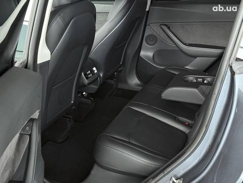 Tesla Model Y 2022 серый - фото 12