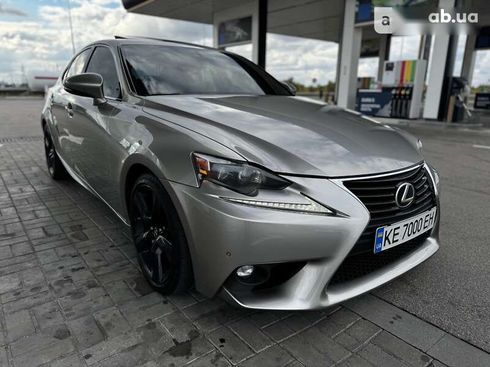 Lexus IS 2014 - фото 18