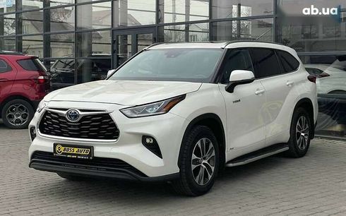 Toyota Highlander 2020 - фото 3
