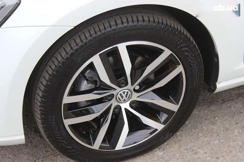Volkswagen e-Golf 2019 - фото 22