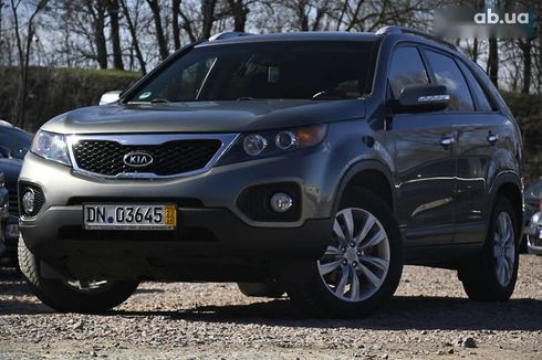 Kia Sorento 2010 - фото 5