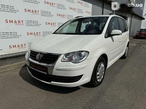 Volkswagen Touran 2008 - фото 2