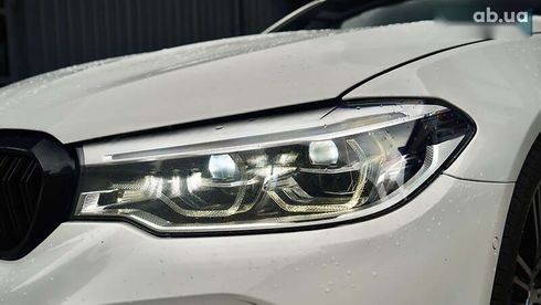 BMW 5 серия 2018 - фото 10