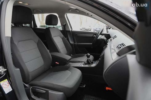 Volkswagen Passat 2011 - фото 10