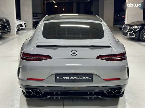 Mercedes-Benz AMG GT 4 2019 - фото 18