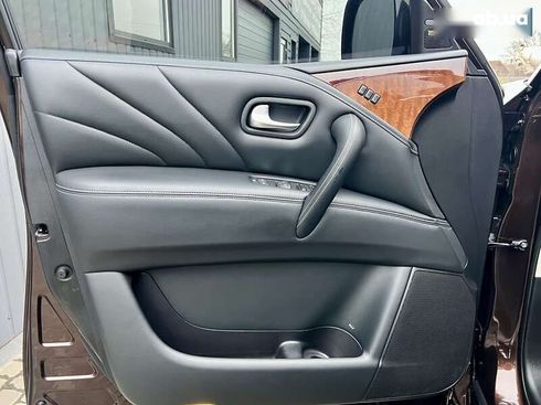 Infiniti QX80 2017 - фото 16