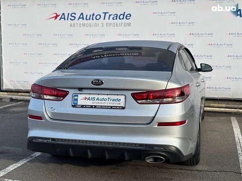 Kia K5 2018 - фото 7