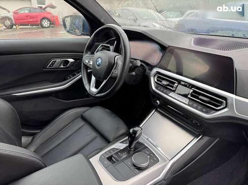 BMW 3 серия 2022 - фото 12