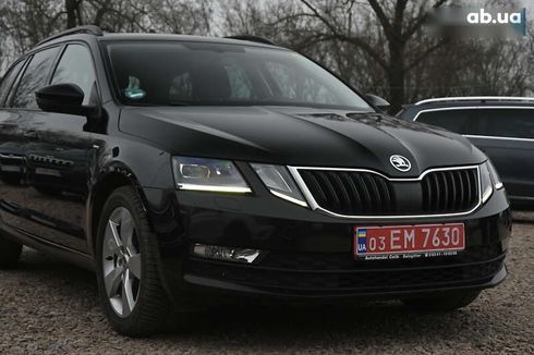 Skoda Octavia 2018 - фото 8