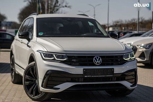 Volkswagen Tiguan 2021 - фото 2