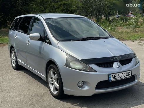 Mitsubishi Grandis 2006 - фото 7