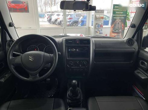 Suzuki Jimny 2018 - фото 22