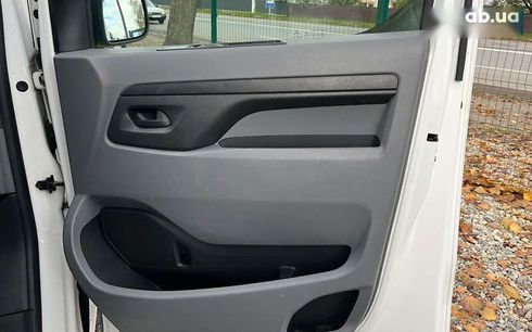 Opel Vivaro 2019 - фото 21