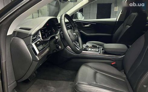 Audi Q8 2023 - фото 12