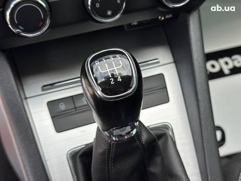 Skoda octavia a7 2017 белый - фото 21