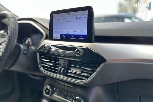 Ford Escape 2020 - фото 30