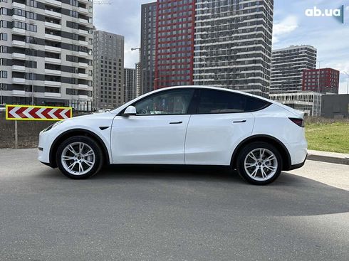 Tesla Model Y 2023 - фото 6