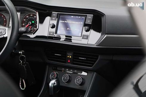 Volkswagen Jetta 2018 - фото 18