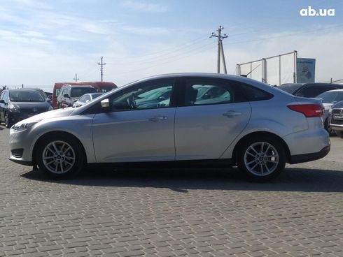 Ford Focus 2016 серый - фото 4