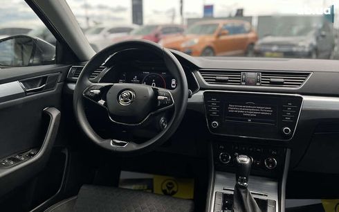 Skoda Superb 2023 - фото 11