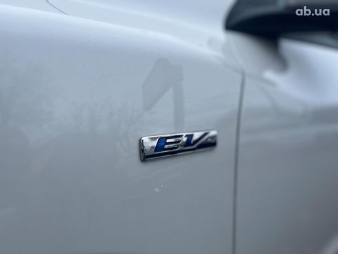 Honda M-NV 2022 белый - фото 11