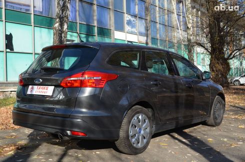 Ford Focus 2015 серый - фото 4