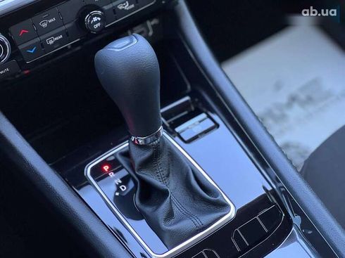 Jeep Compass 2021 - фото 16