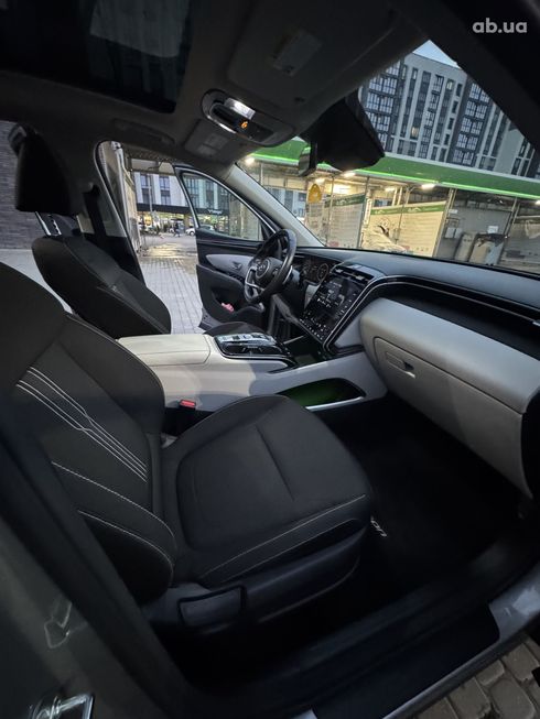 Hyundai Tucson 2021 серебристый - фото 4