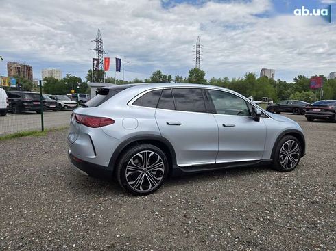 Mercedes-Benz EQE-Класс 2023 - фото 18
