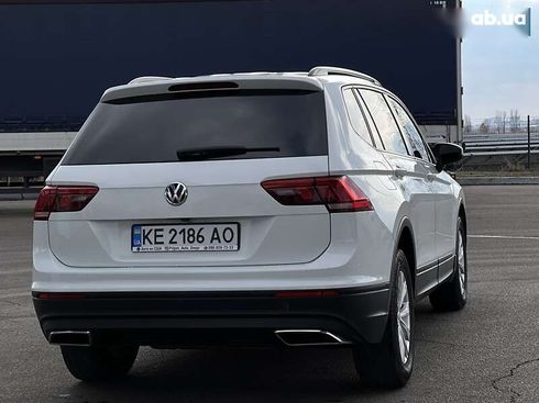 Volkswagen Tiguan 2018 - фото 21