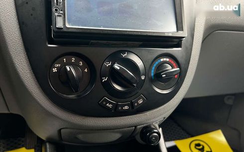 Chevrolet Lacetti 2010 - фото 12