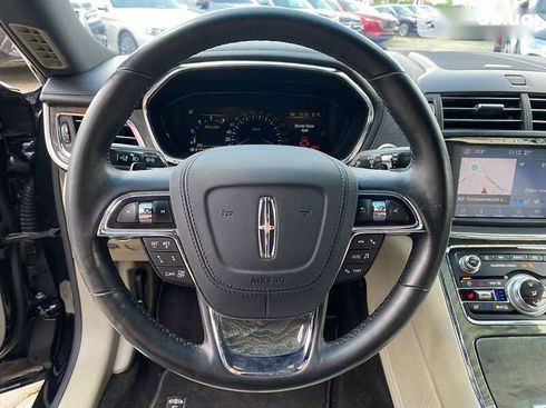 Lincoln Continental 2018 - фото 18