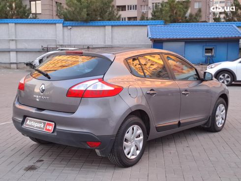 Renault Megane 2013 серый - фото 7