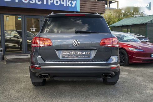 Volkswagen Touareg 2015 - фото 12