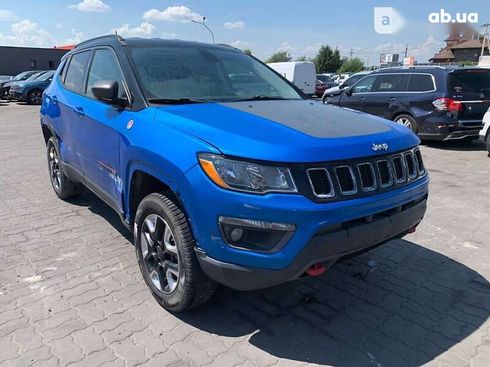 Jeep Compass 2017 - фото 2