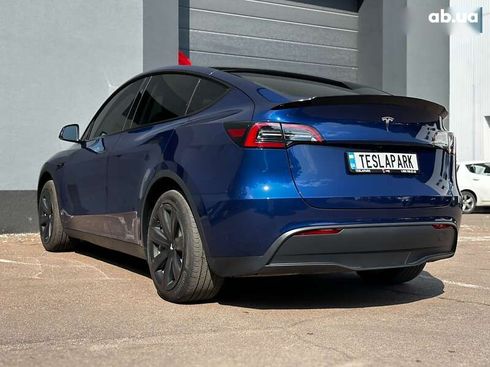 Tesla Model Y 2024 - фото 8
