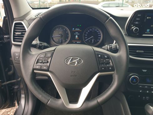 Hyundai Tucson 2020 серый - фото 13