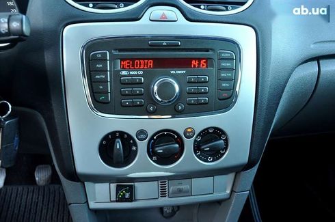 Ford Focus 2011 - фото 27