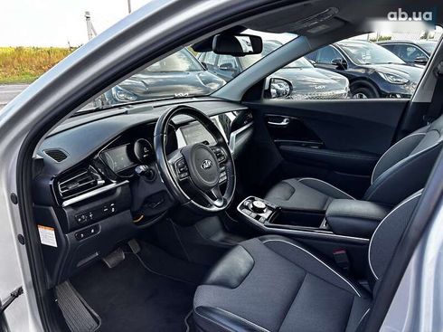 Kia Niro 2020 - фото 30