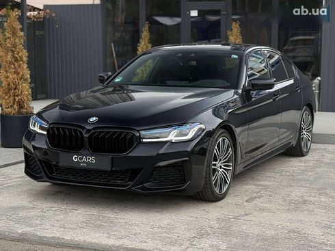 BMW 5 серия 2019 - фото 3