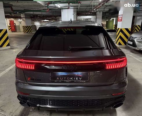 Audi RS Q8 2020 - фото 12