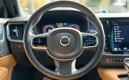 Volvo V90 2019 - фото 11